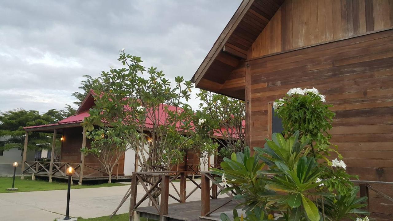 Ingaun Resort Kanchanaburi Ban Noi  外观 照片